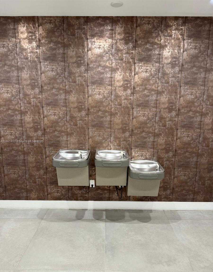 Small Image of 800 SOUTH EAST 4TH AVE #509, Hallandale Beach Number 13