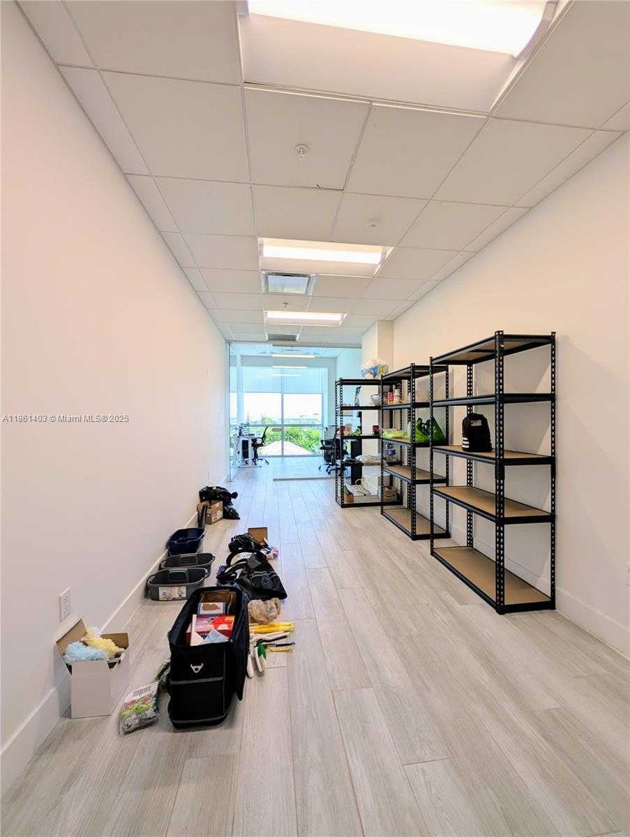 Small Image of 800 SOUTH EAST 4TH AVE #509, Hallandale Beach Number 2