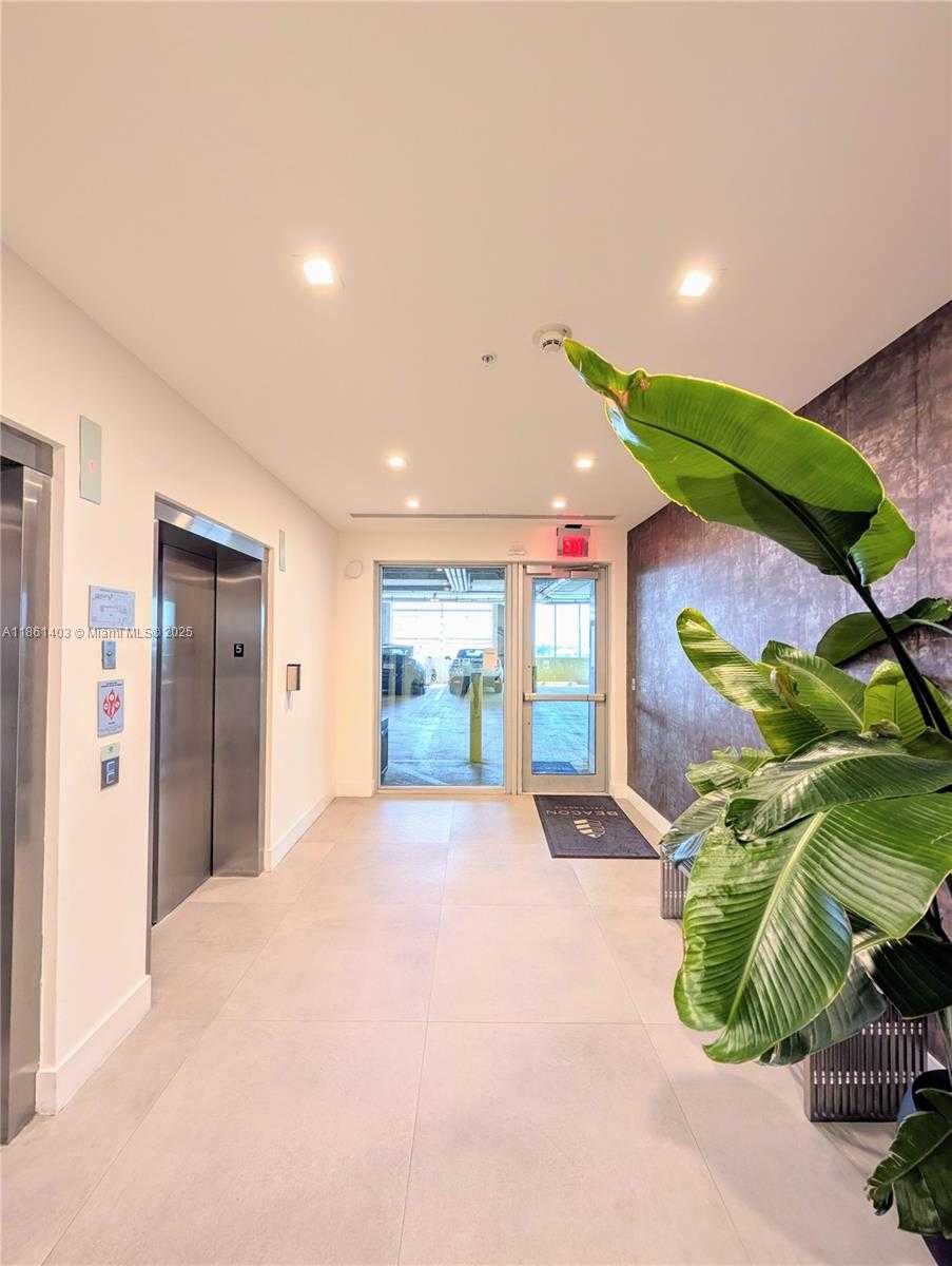 Small Image of 800 SOUTH EAST 4TH AVE #509, Hallandale Beach Number 4