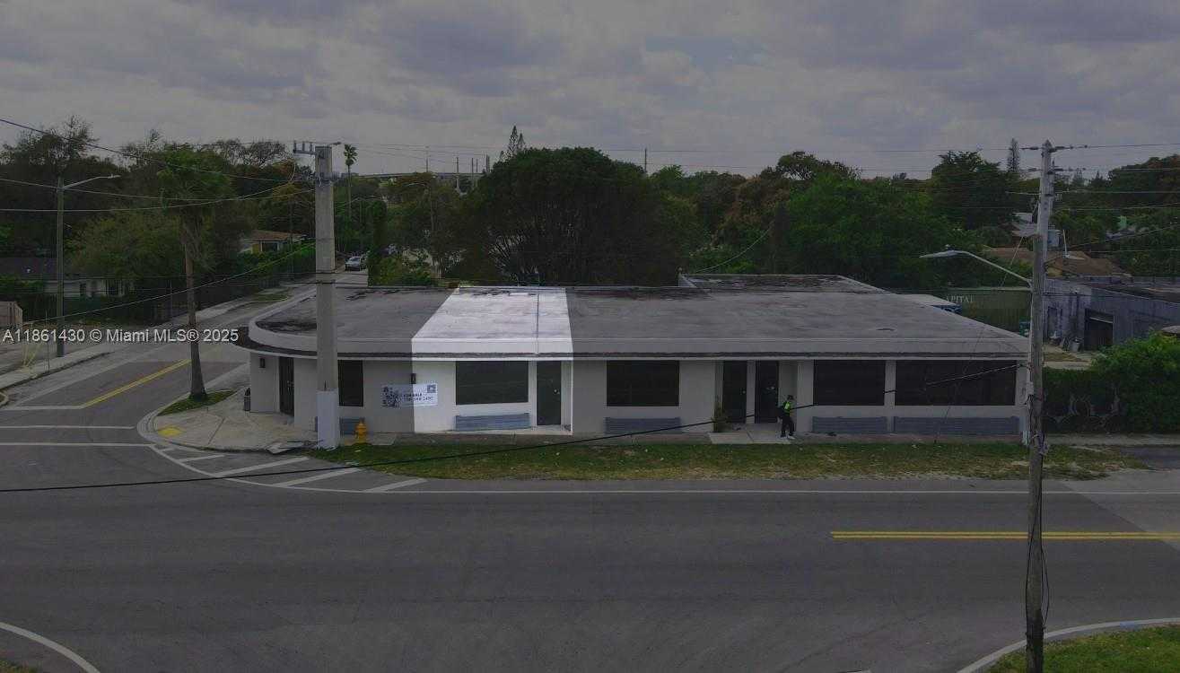 Small Image of 4202 NORTH WEST 2ND AVE, Miami Number 2