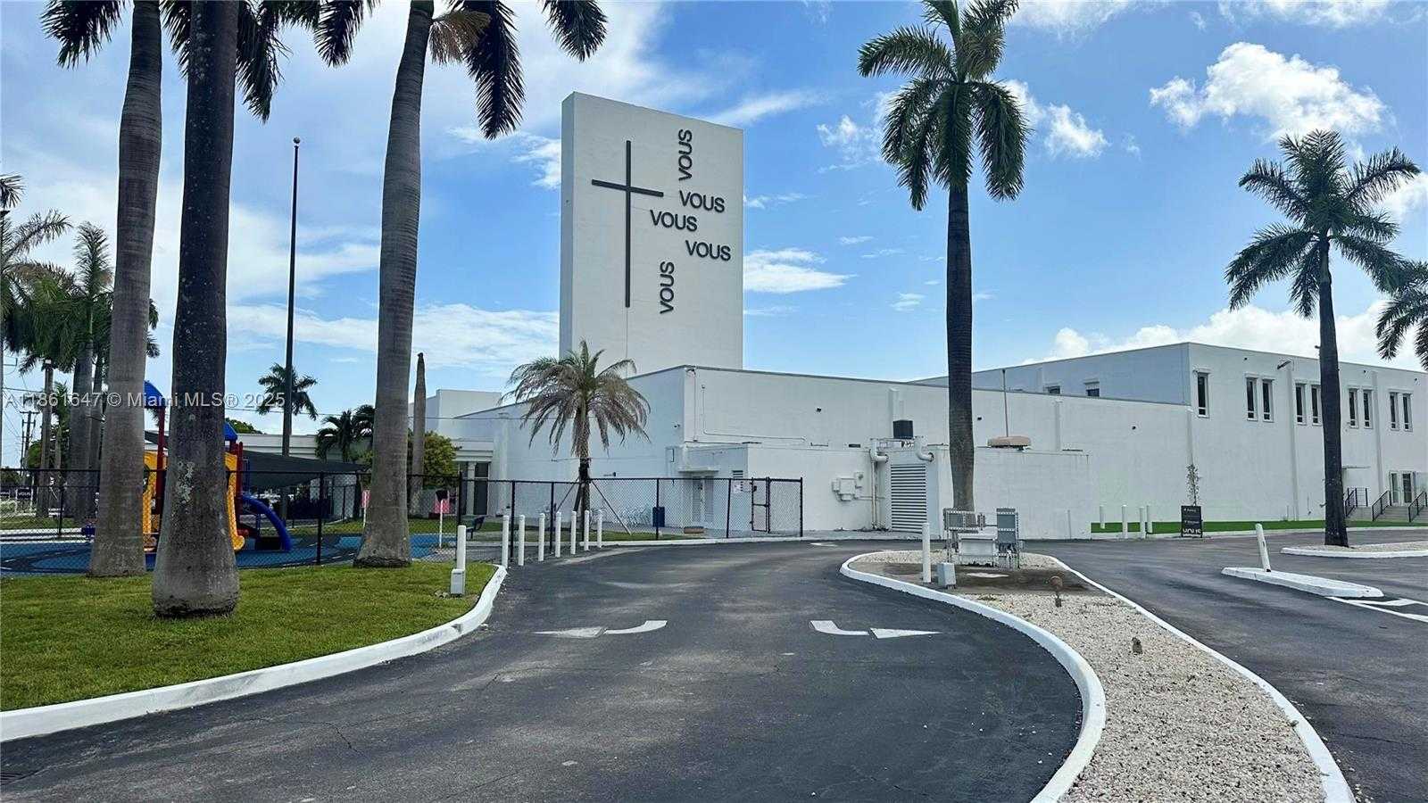 Small Image of 17801 NORTH WEST 2ND AVE #Suite 262, Miami Gardens Number 9