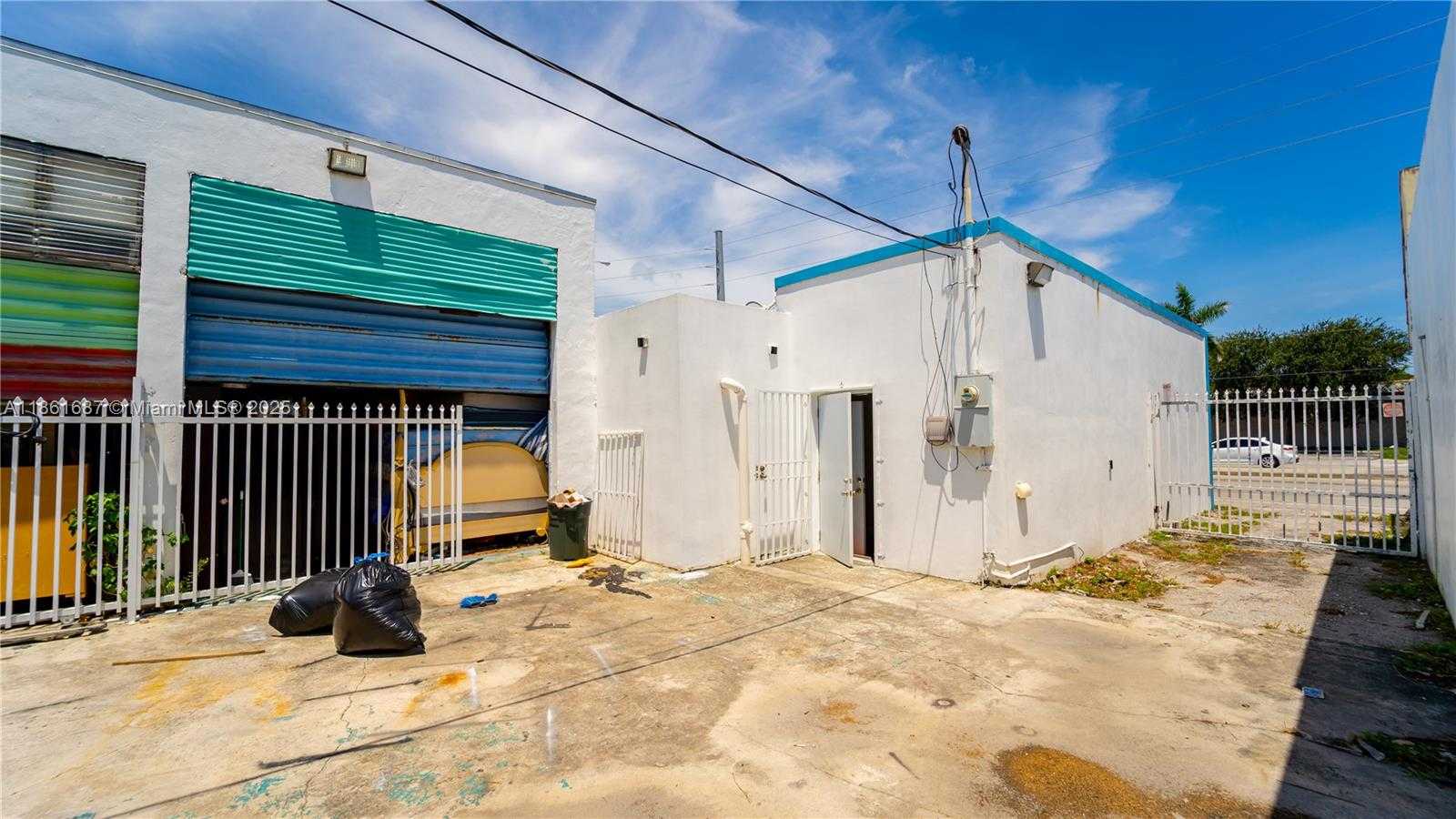 Small Image of 10822 NORTH WEST 7TH AVE, Miami Number 7