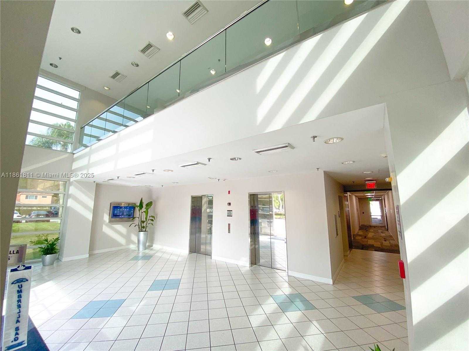 Small Image of Miami Lakes Number 3