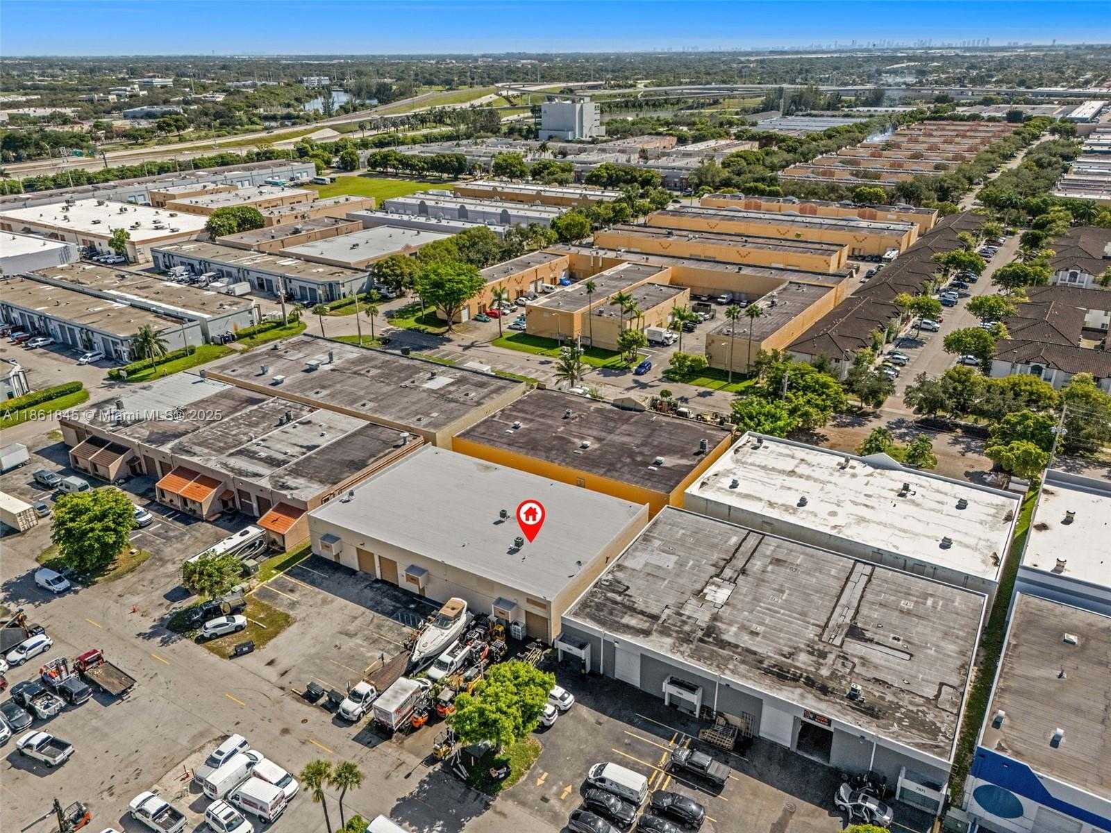 Small Image of 7901 WEST 25TH CT #3, Hialeah Number 4