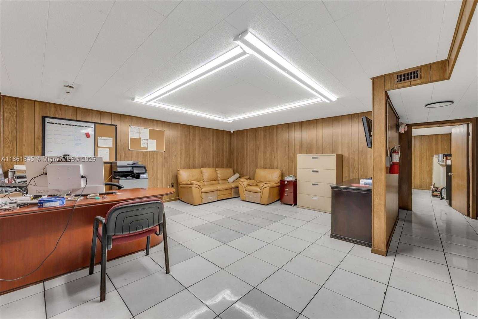 Small Image of 7901 WEST 25TH CT #3, Hialeah Number 6