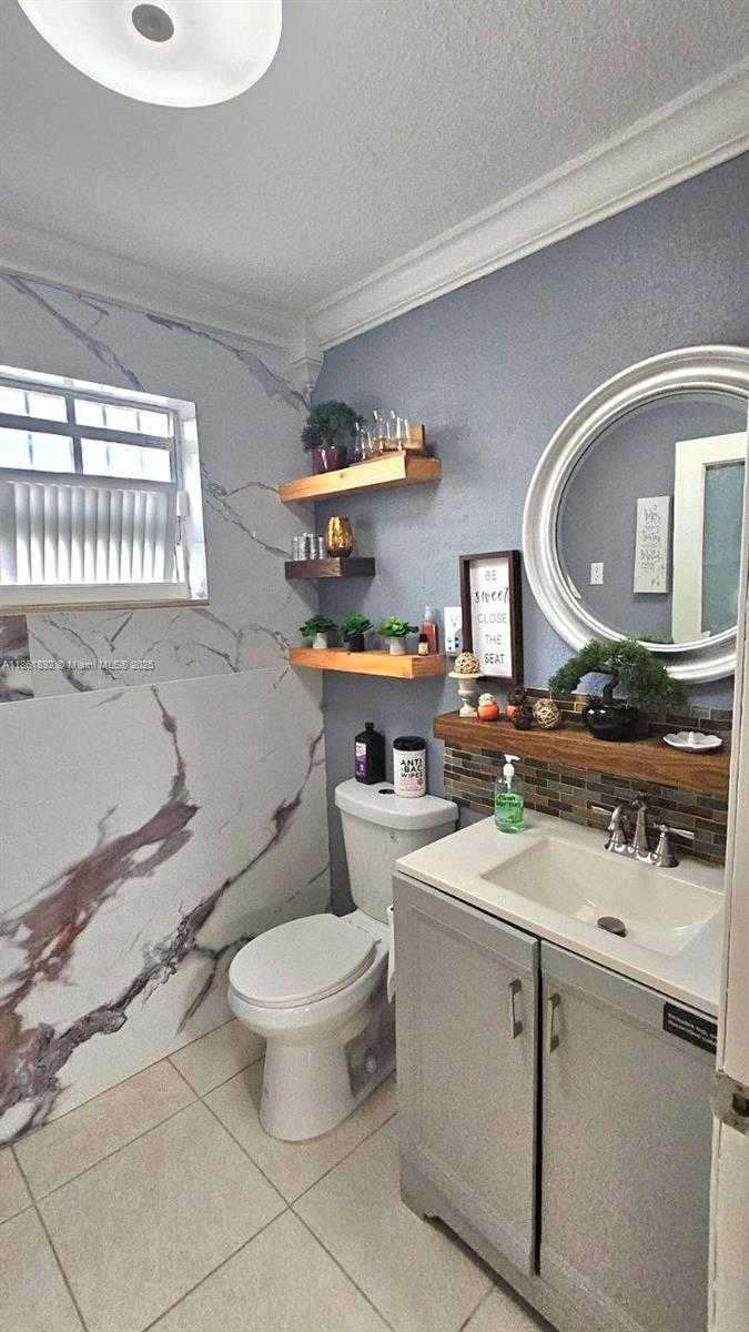 Small Image of 2441 NORTH WEST 93RD AVE #103, Doral Number 15