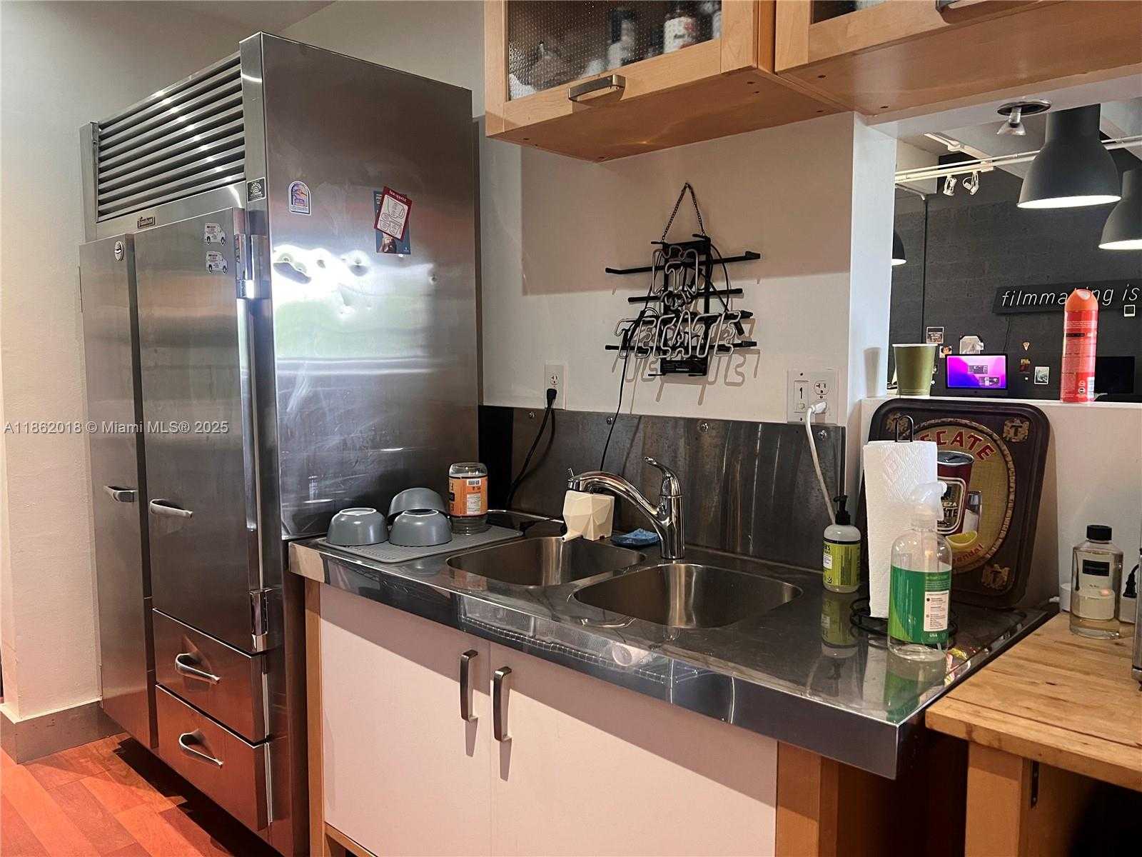 Small Image of 1221 SOUTH WEST 27TH AVE - 2ND FLOOR, Miami Number 12