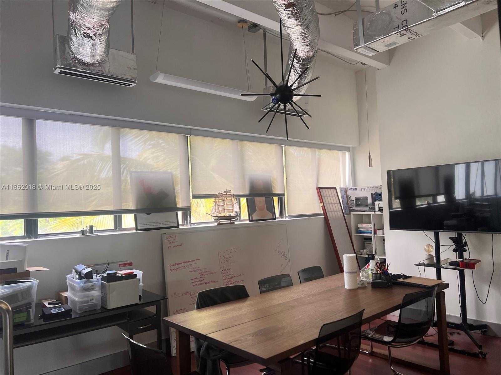 Small Image of 1221 SOUTH WEST 27TH AVE - 2ND FLOOR, Miami Number 7