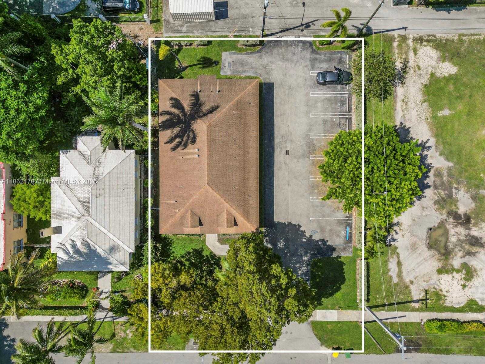 Small Image of 45 NORTH WEST 4TH ST, Homestead Number 30