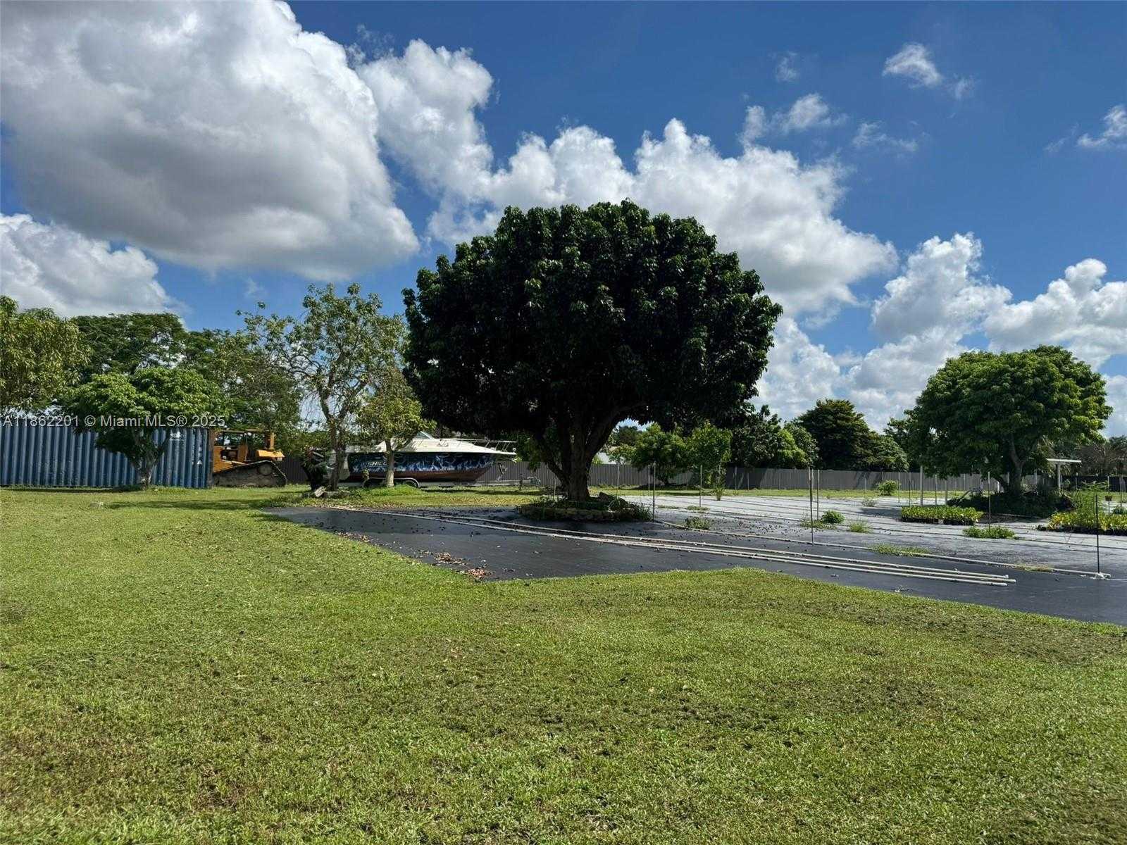 Small Image of Homestead Number 19