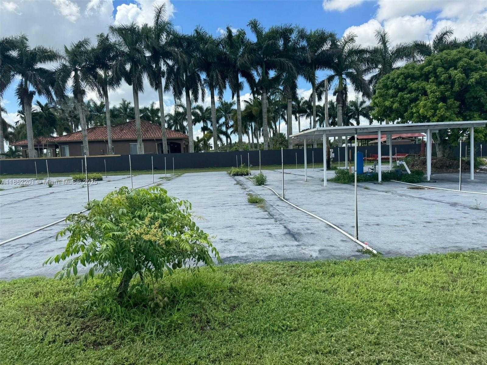 Small Image of Homestead Number 3