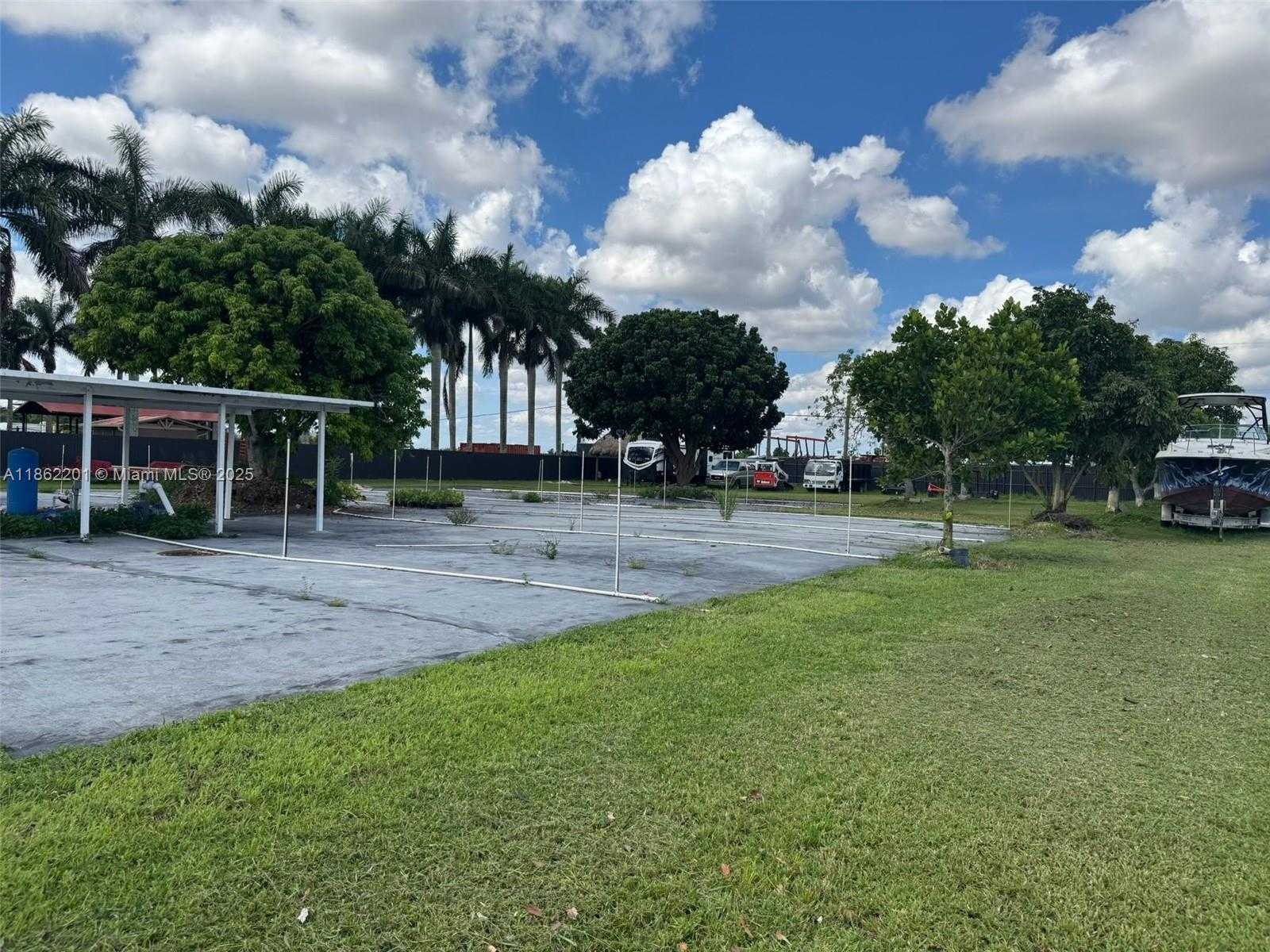 Small Image of Homestead Number 30