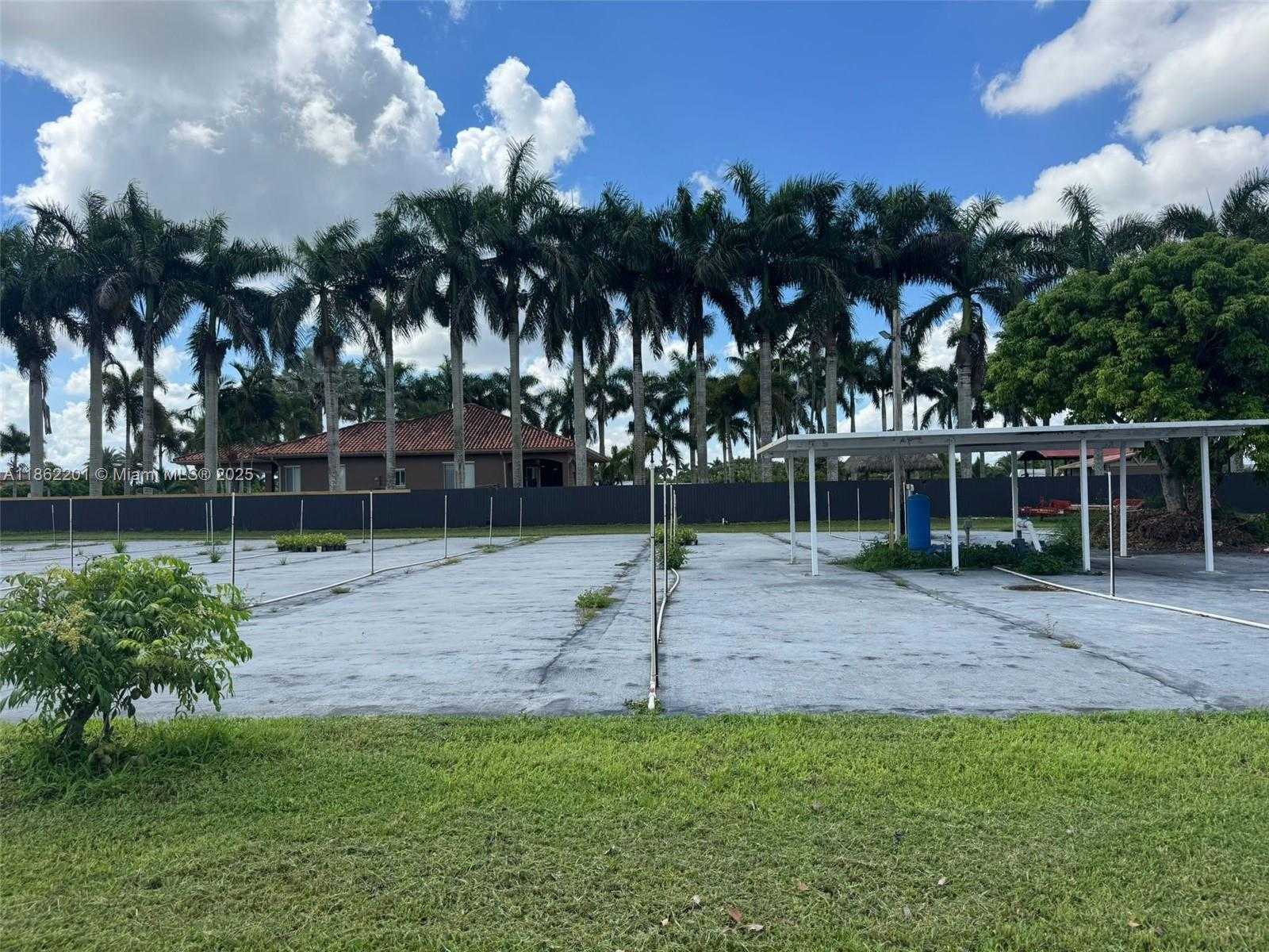 Small Image of Homestead Number 41