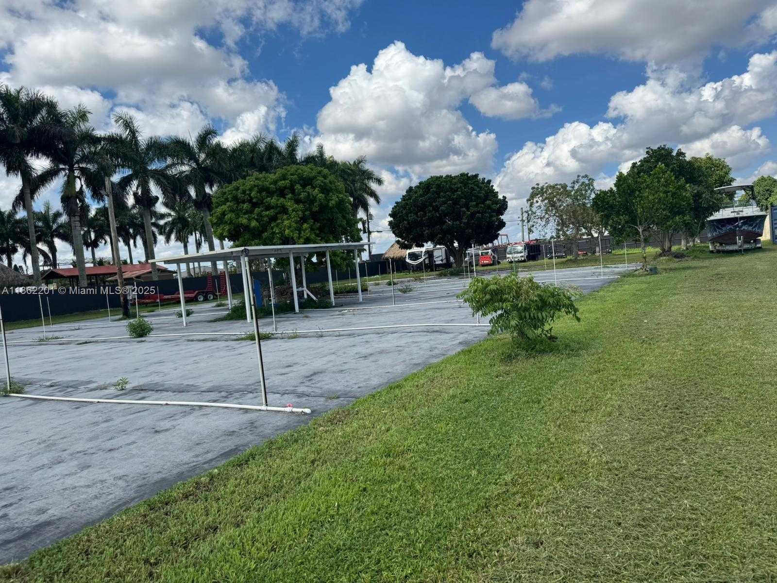 Small Image of Homestead Number 42