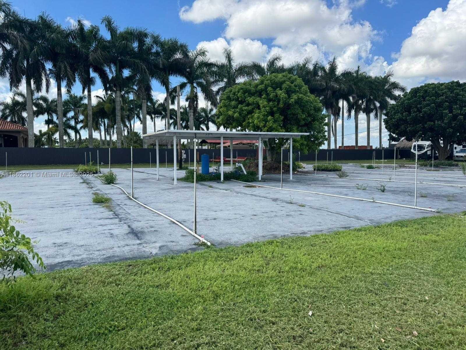 Small Image of Homestead Number 45