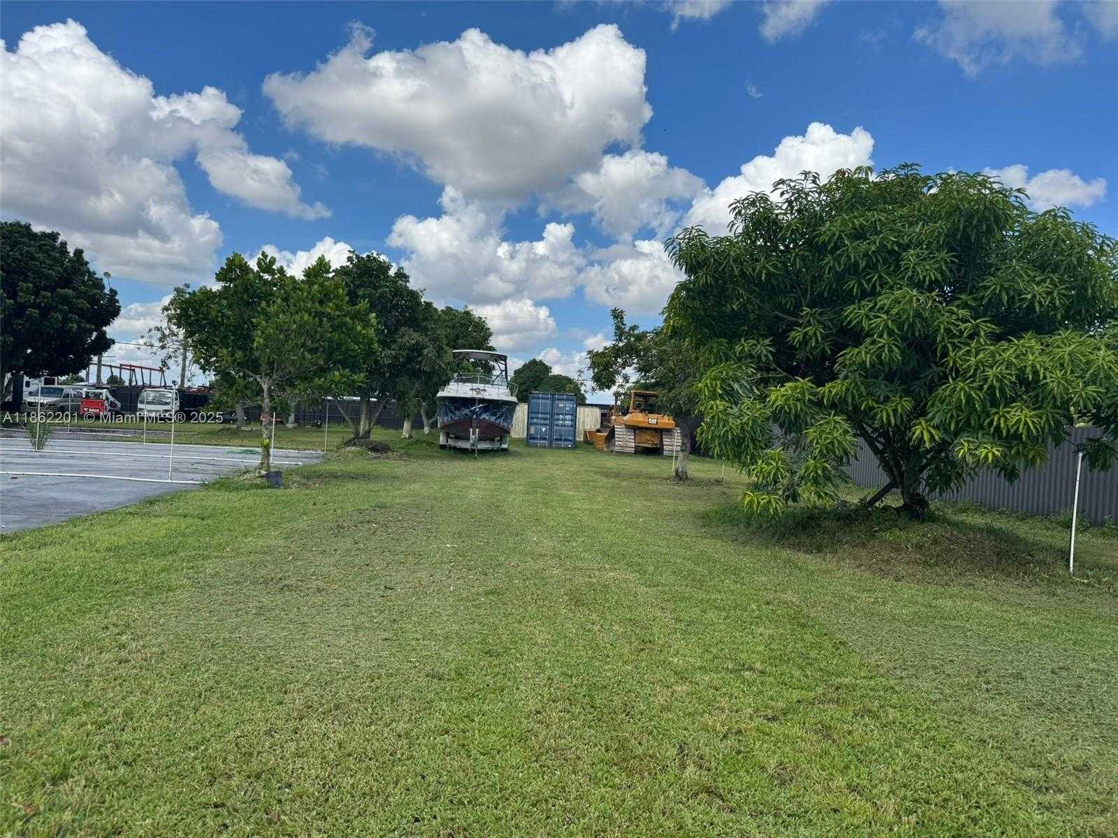 Small Image of Homestead Number 5