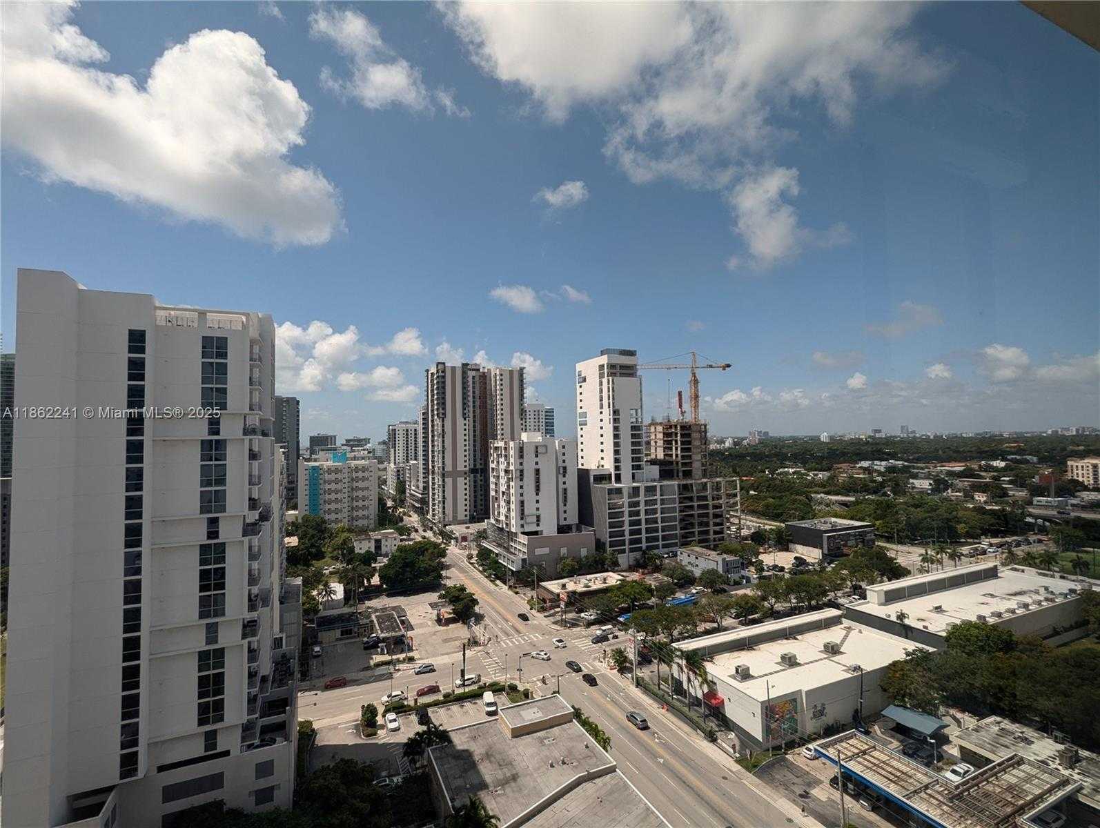 Small Image of 175 SE 7th St, Miami, FL 33131, USA Number 31