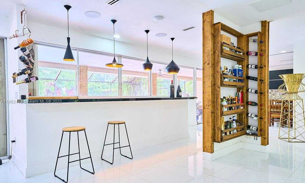 Small Image of 21601 SOUTH WEST 154TH AVE, Miami Number 7