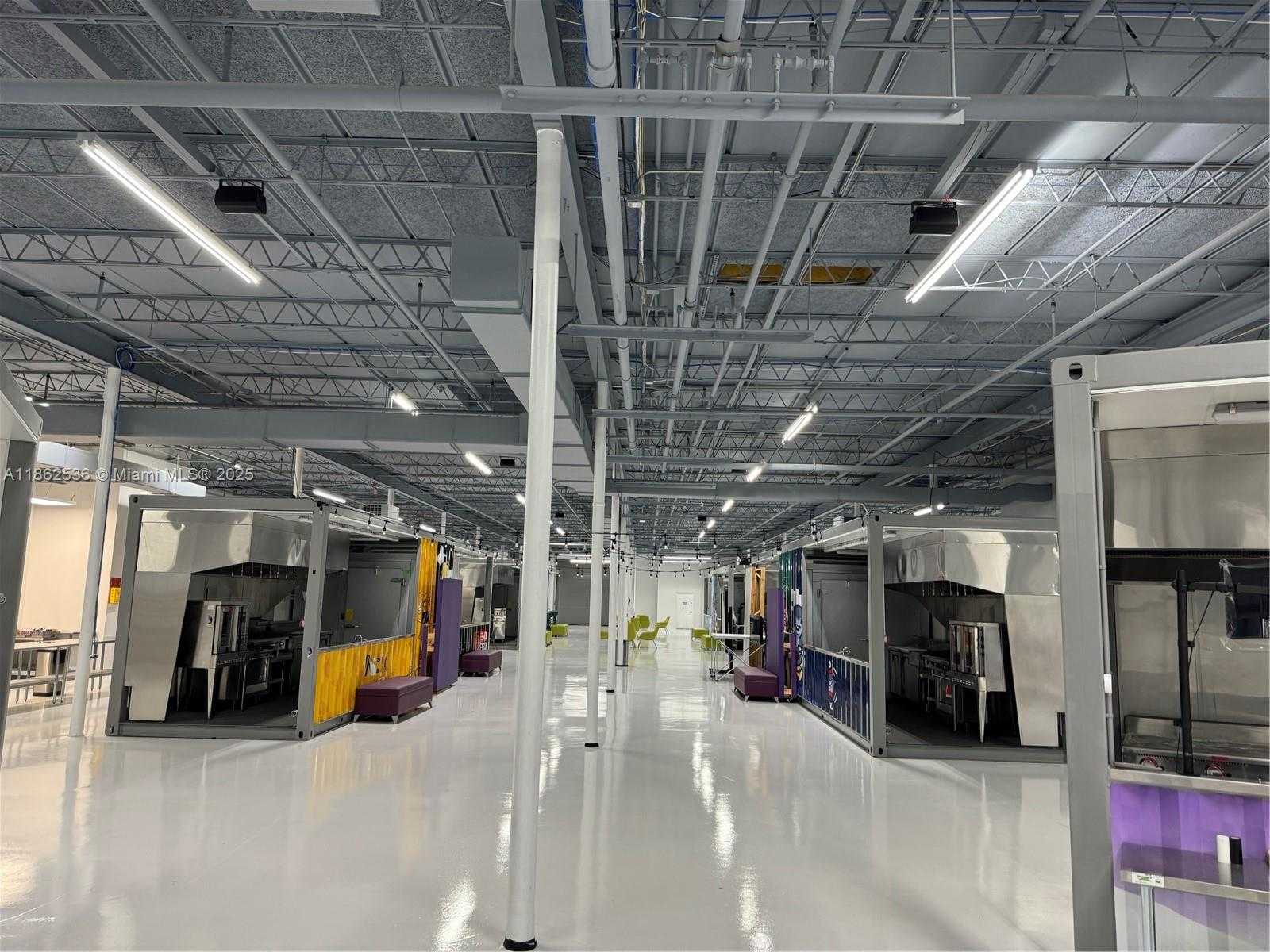 Small Image of 4051 NORTH WEST 25TH ST, Miami Number 3