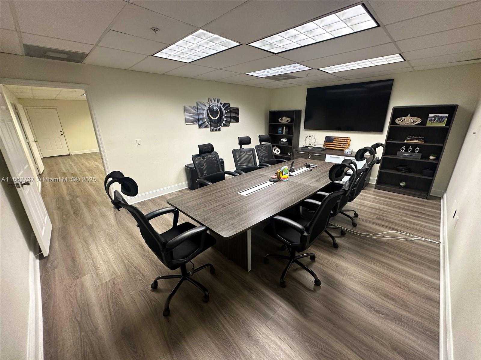 Small Image of Miami Lakes Number 5