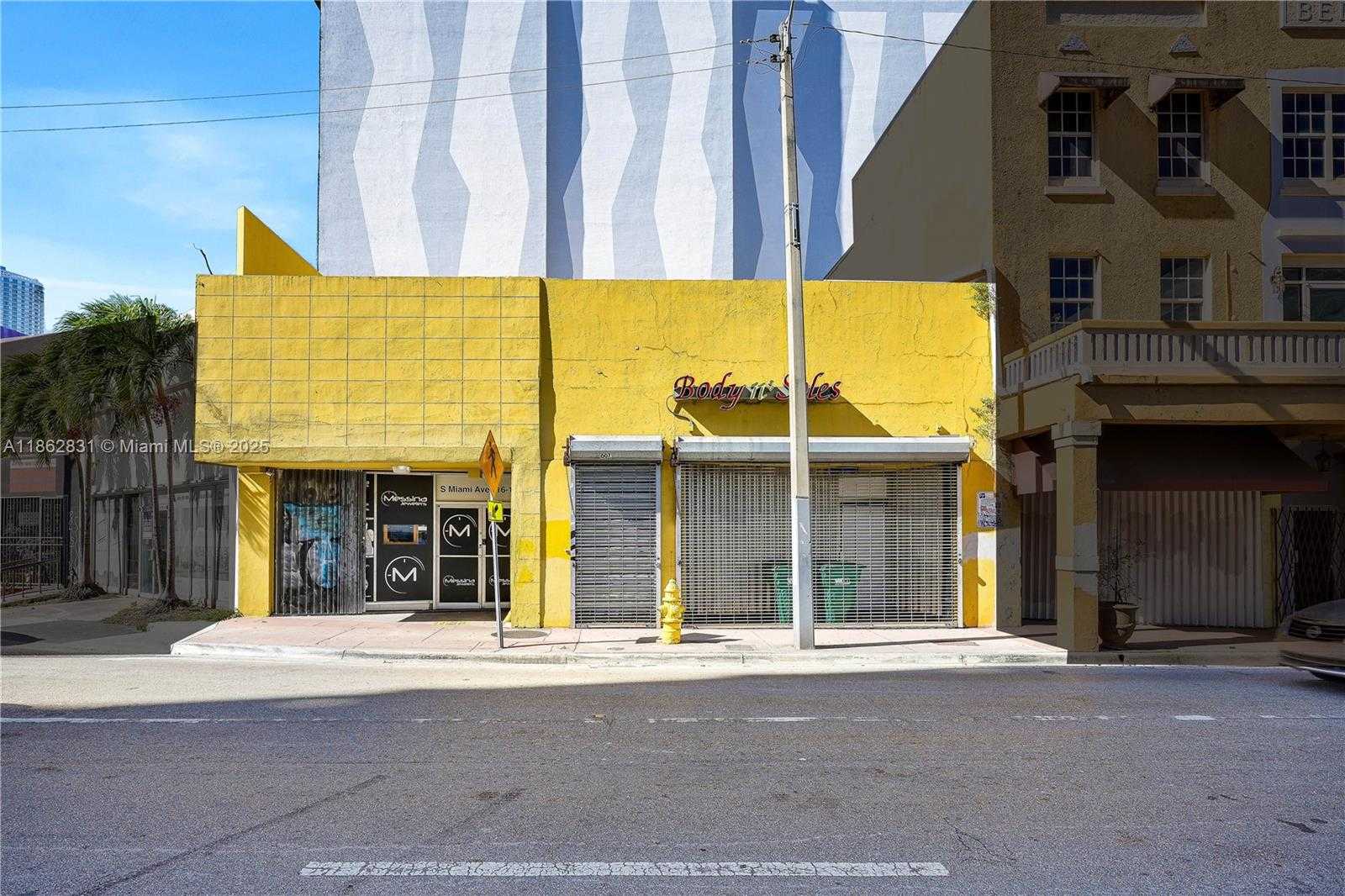 Small Image of 116 SOUTH MIAMI AVE, Miami Number 14