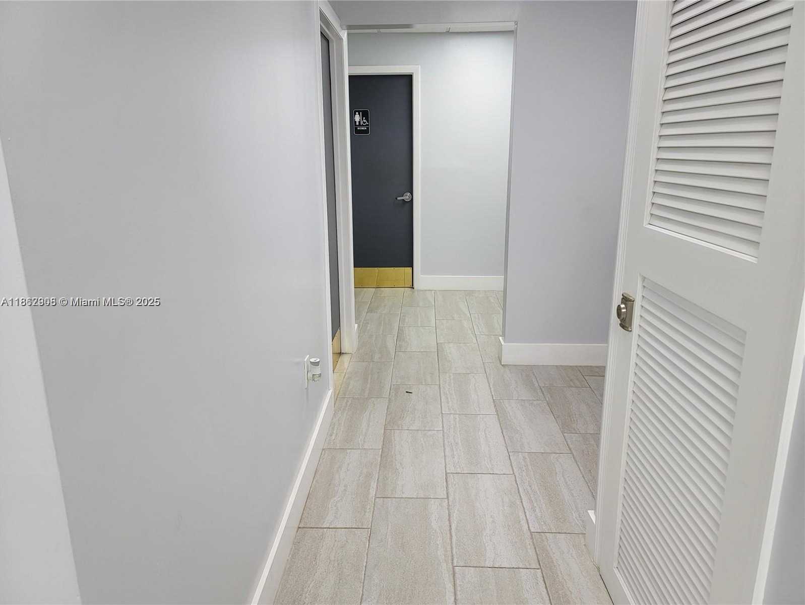 Small Image of 18291 NORTH WEST 23RD AVE, Miami Gardens Number 11