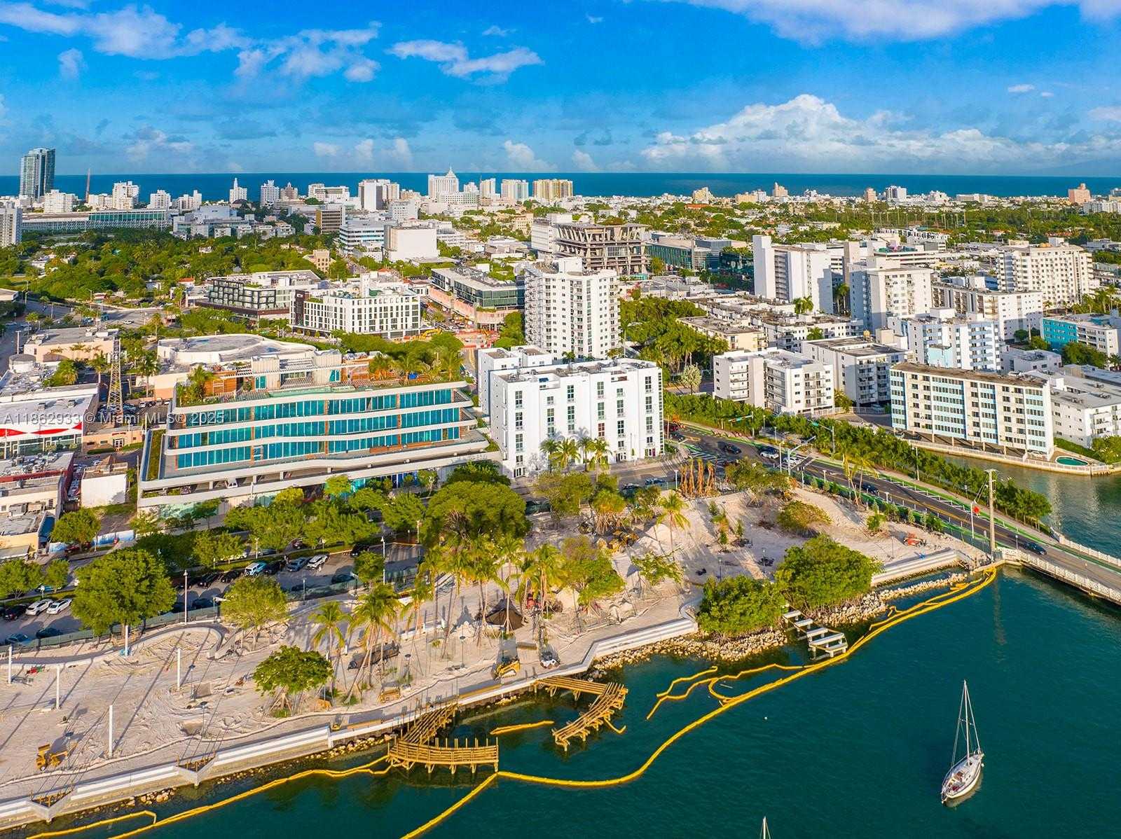 Small Image of 1701 SUNSET HARBOUR DR #201, Miami Beach Number 7