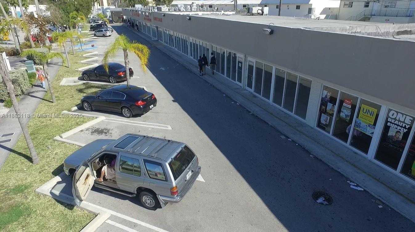 Small Image of 1552 NORTH EAST 165TH ST #1552, North Miami Beach Number 2