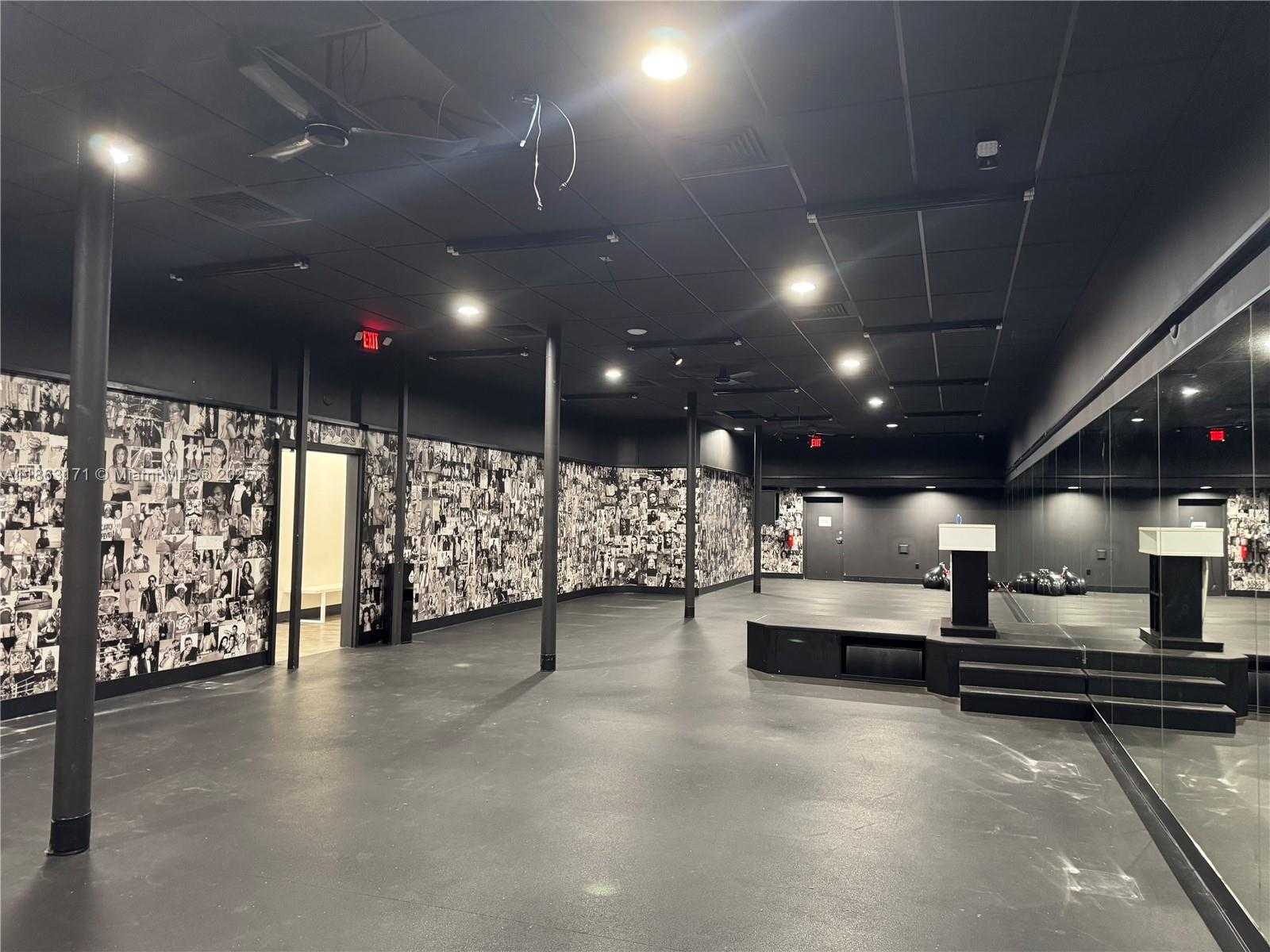 Small Image of 2341 HOLLYWOOD BLVD, Hollywood Number 6