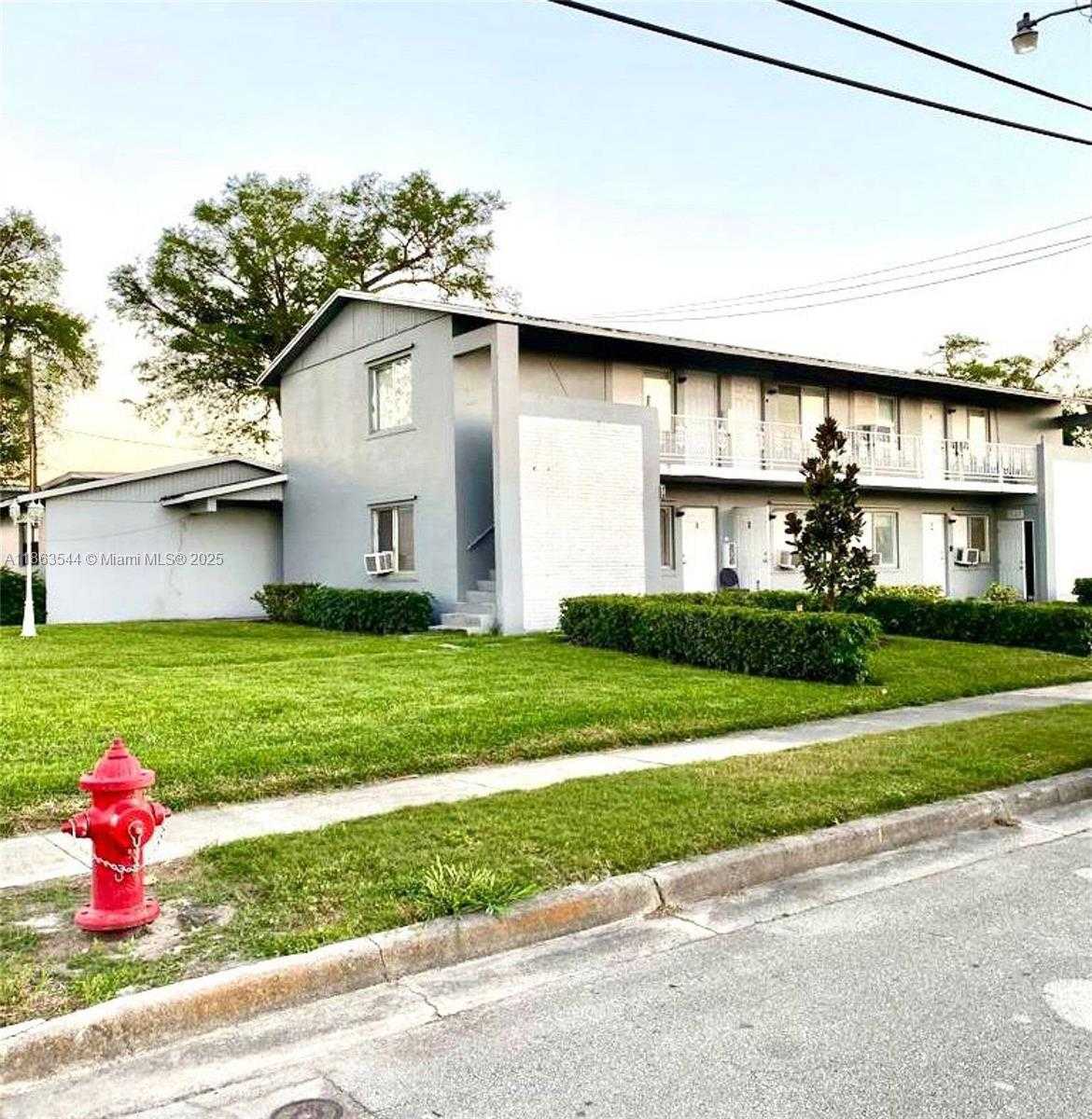 Small Image of 37280 OKEECHOBEE AVE #32, Canal Point Number 6