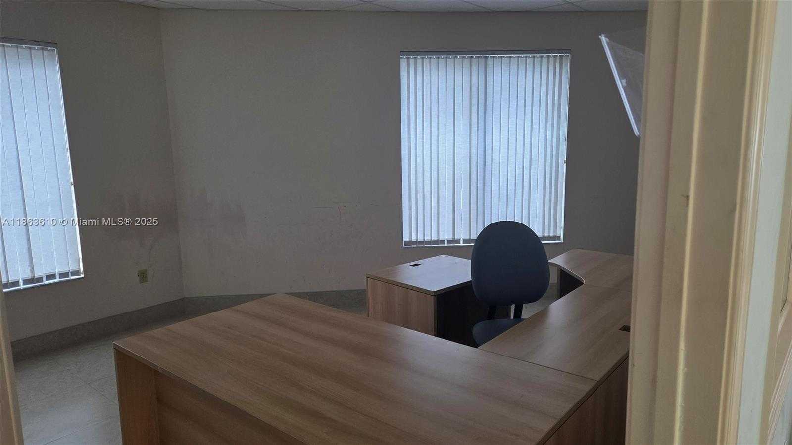 Small Image of 1150 SOUTH WEST 30TH AVE, Pompano Beach Number 6