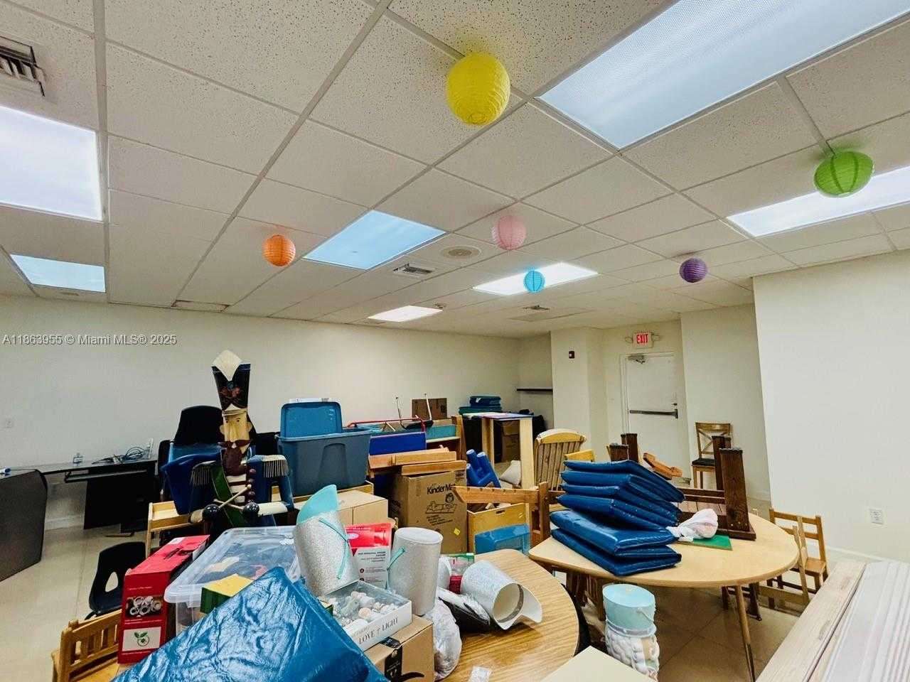 Small Image of 6545 NORTH WEST 169TH ST, Hialeah Number 52