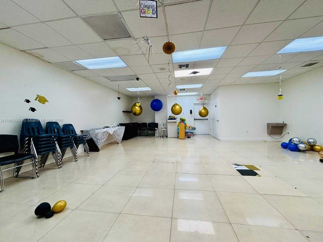 Small Image of 6545 NORTH WEST 169TH ST, Hialeah Number 62
