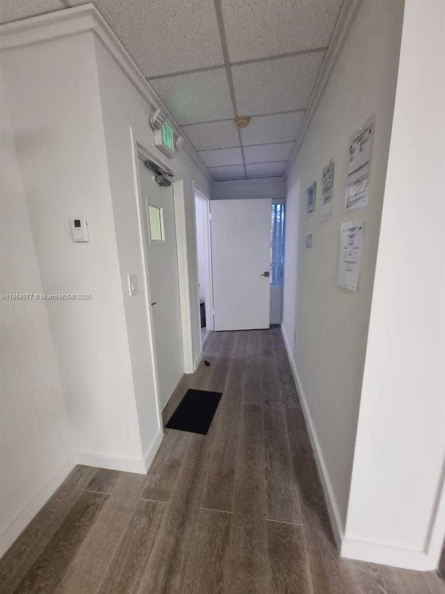 Small Image of 2441 NORTH WEST 93RD AVE #106 