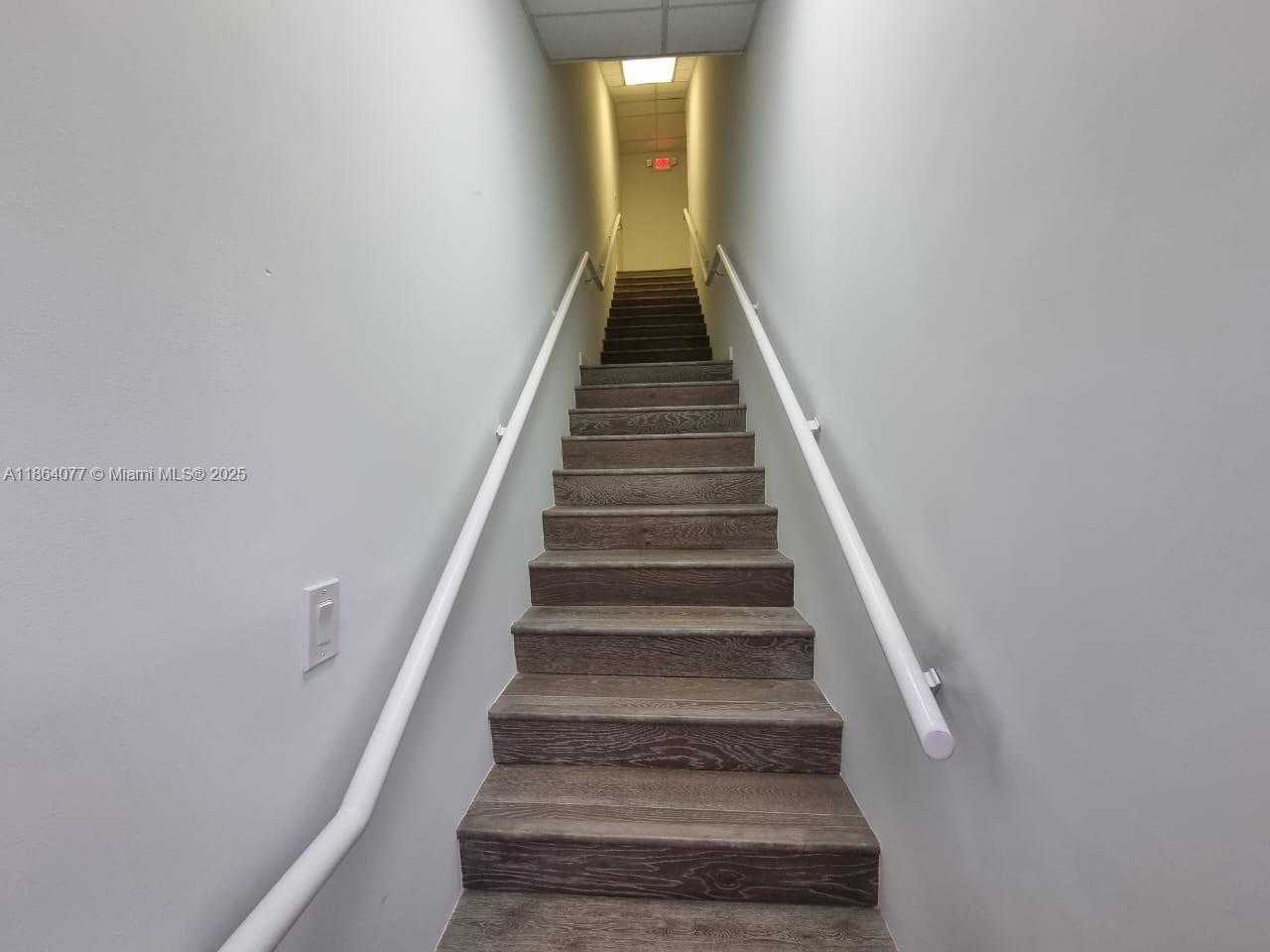 Small Image of 2441 NORTH WEST 93RD AVE #106 