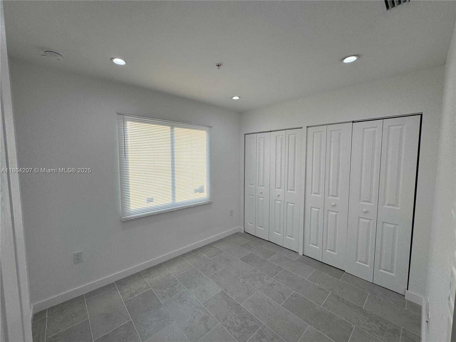 Small Image of 2782 NORTH WEST 46TH ST, Miami Number 25