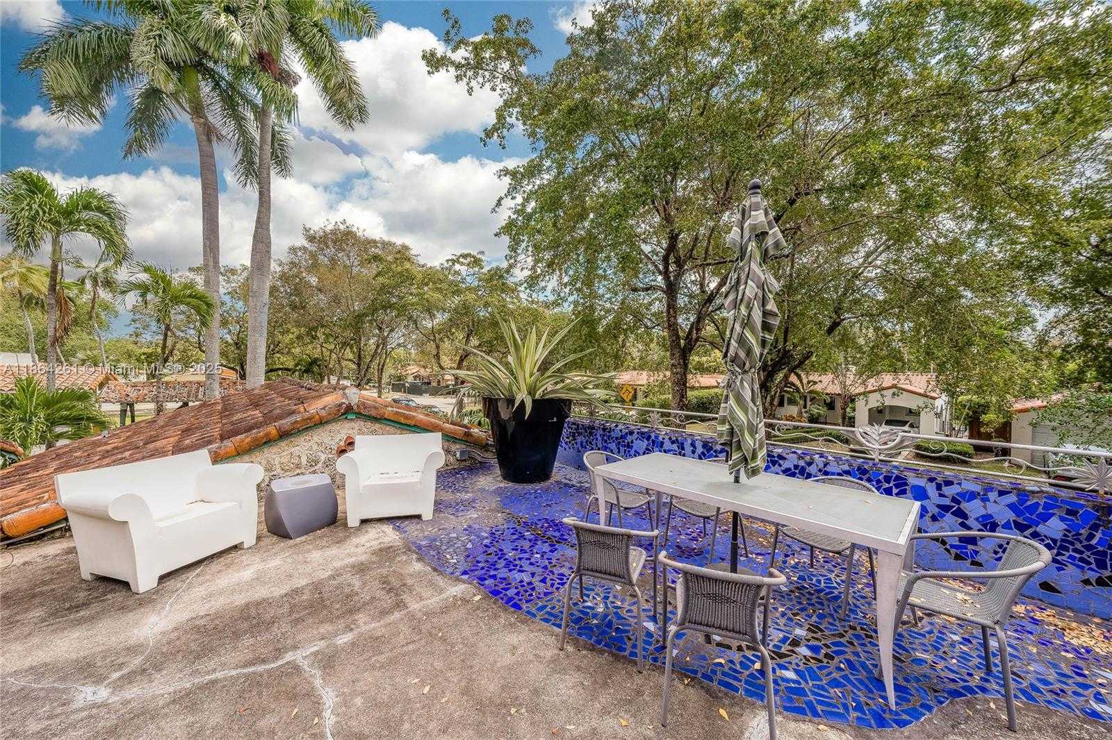 Small Image of 1510 MADRID ST, Coral Gables Number 33