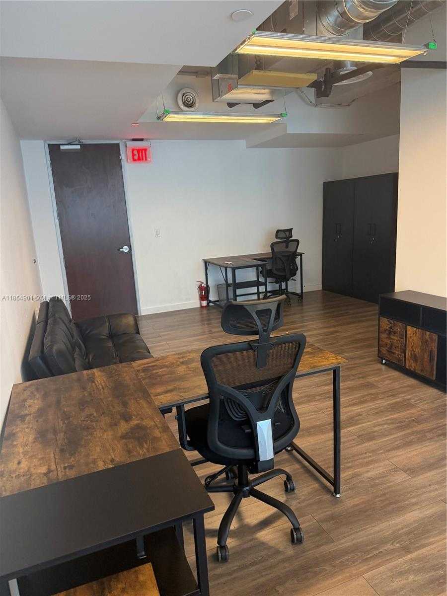 Small Image of 14 NORTH EAST 1ST AVE #1100R, Miami Number 12