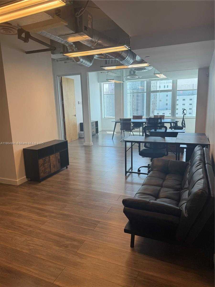 Small Image of 14 NORTH EAST 1ST AVE #1100R, Miami Number 14