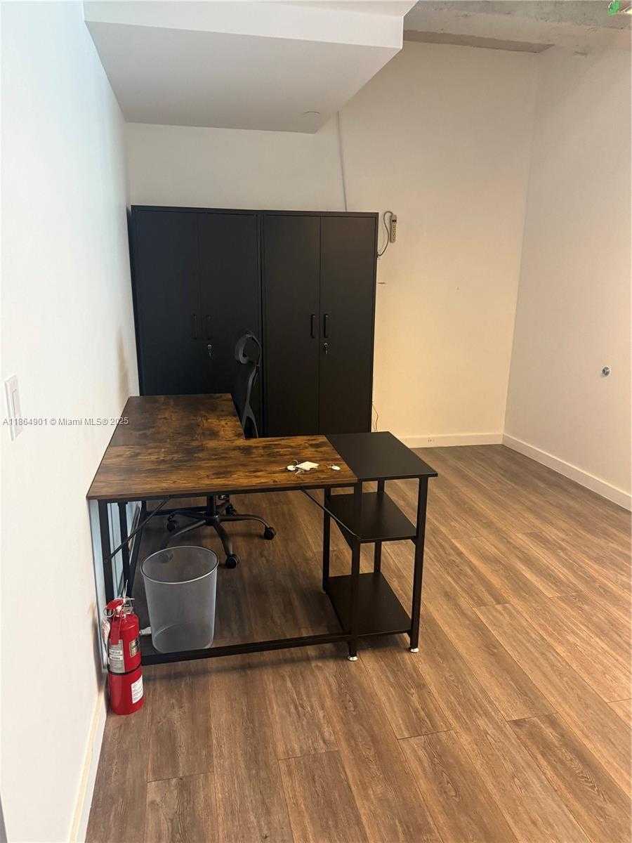 Small Image of 14 NORTH EAST 1ST AVE #1100R, Miami Number 16