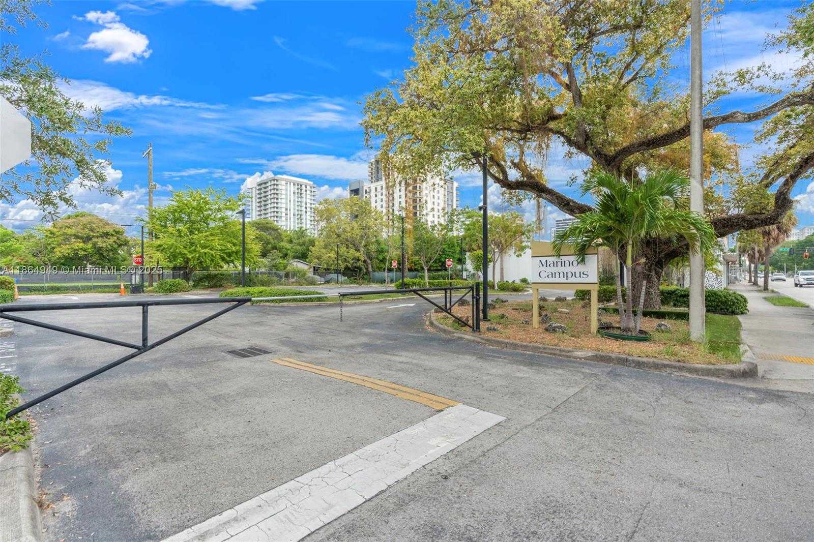 Small Image of 412 NORTH ANDREWS AVE, Fort Lauderdale Number 5