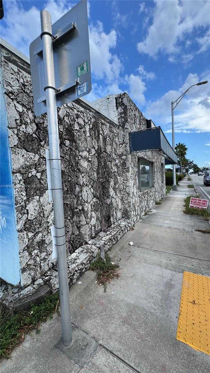 Small Image of 1200 SOUTH FEDERAL HWY, Fort Lauderdale Number 14