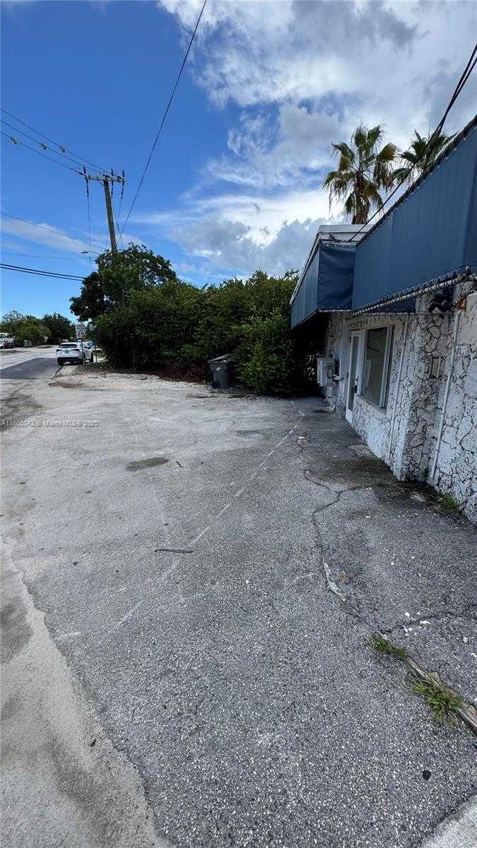 Small Image of 1200 SOUTH FEDERAL HWY, Fort Lauderdale Number 18