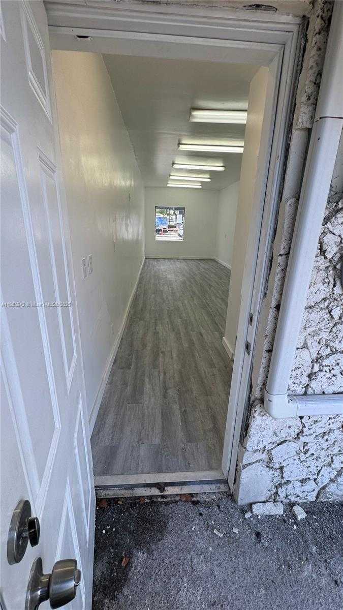 Small Image of 1200 SOUTH FEDERAL HWY, Fort Lauderdale Number 19