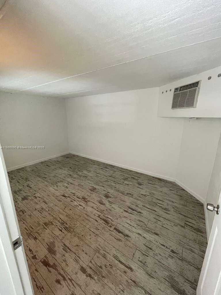 Small Image of 1771 BLOUNT RD #204, Pompano Beach Number 2