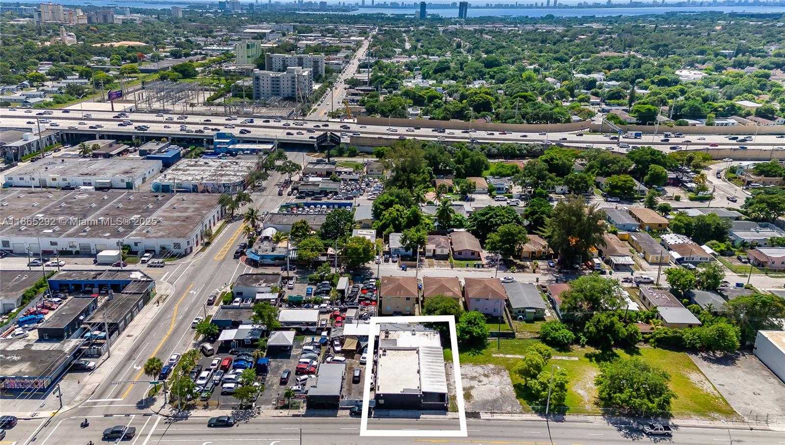 Small Image of 7025 NORTH WEST 7TH AVE, Miami Number 21