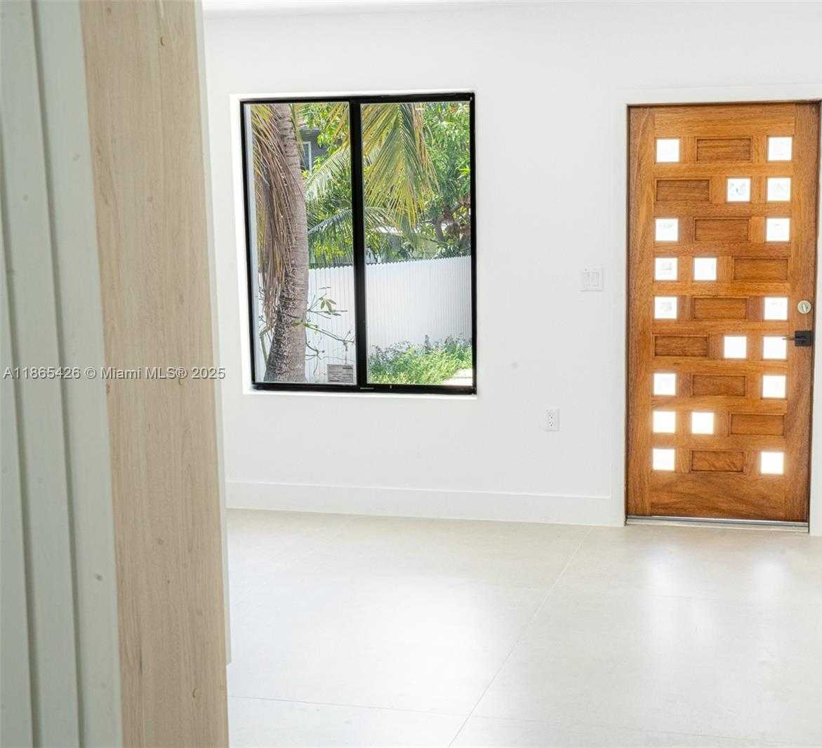 Small Image of 666 NORTH WEST 28TH ST, Miami Number 24