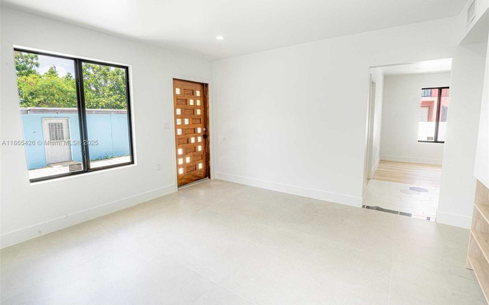 Small Image of 666 NORTH WEST 28TH ST, Miami Number 29