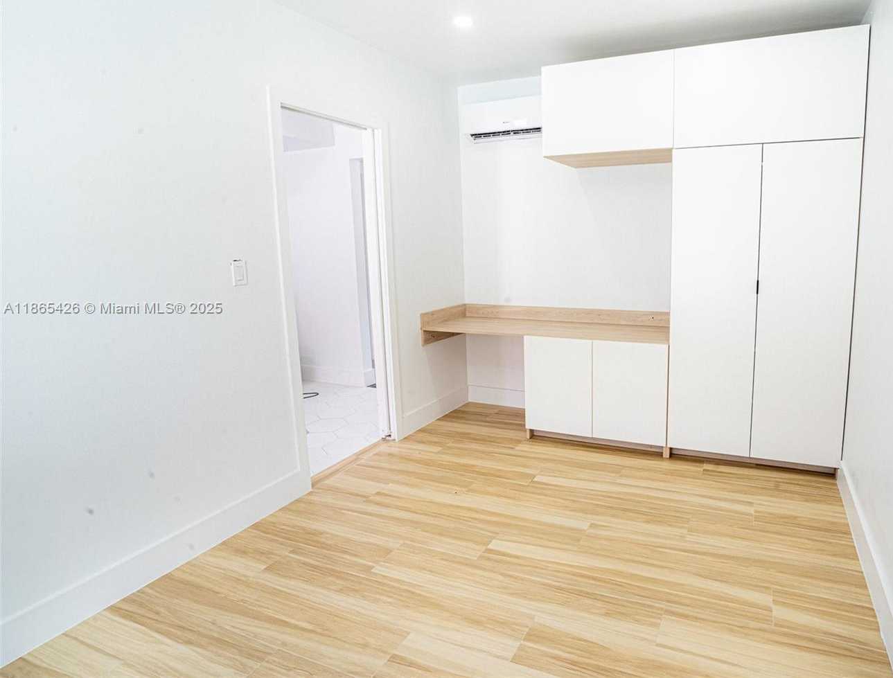 Small Image of 666 NORTH WEST 28TH ST, Miami Number 30