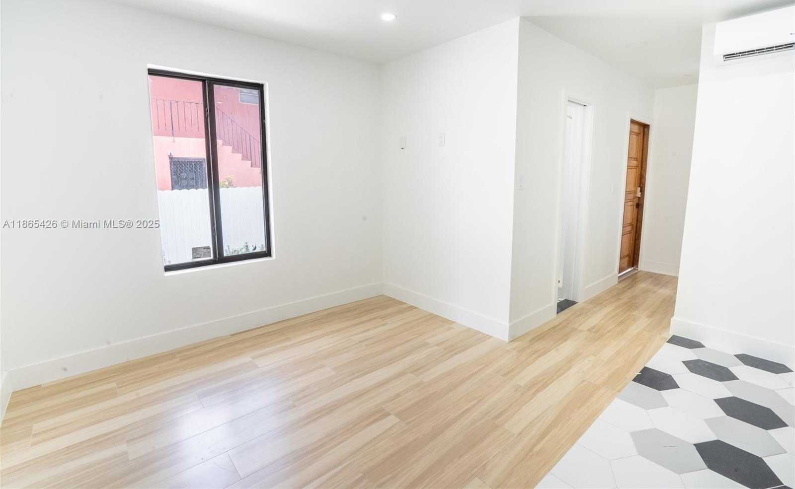 Small Image of 666 NORTH WEST 28TH ST, Miami Number 31